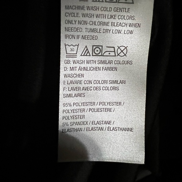 New Issac Mizrahi size M 10 12 black dress soft v-neck flutter sleeve - Picture 5 of 16